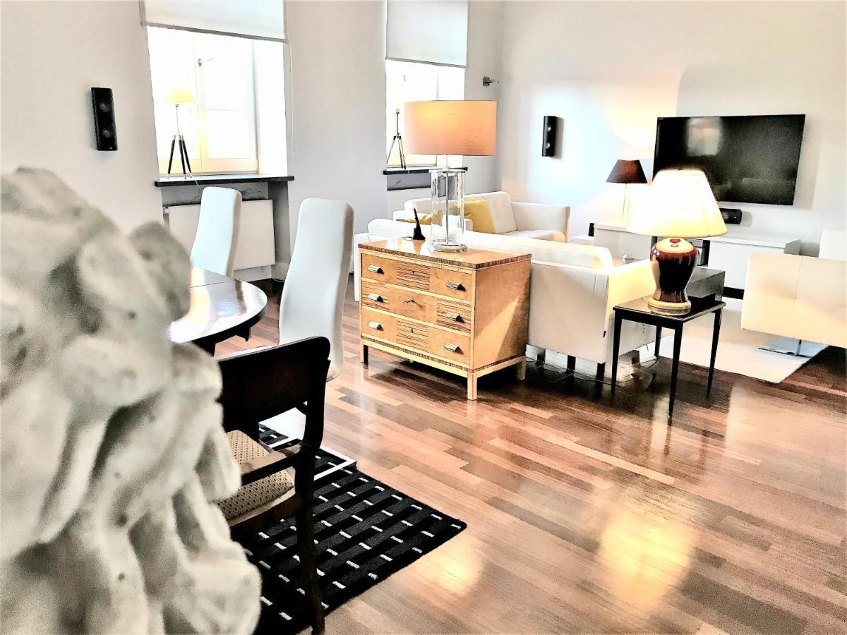 Mondrian Luxury Suites & Apartments Market Square IV 바르샤바 외부 사진