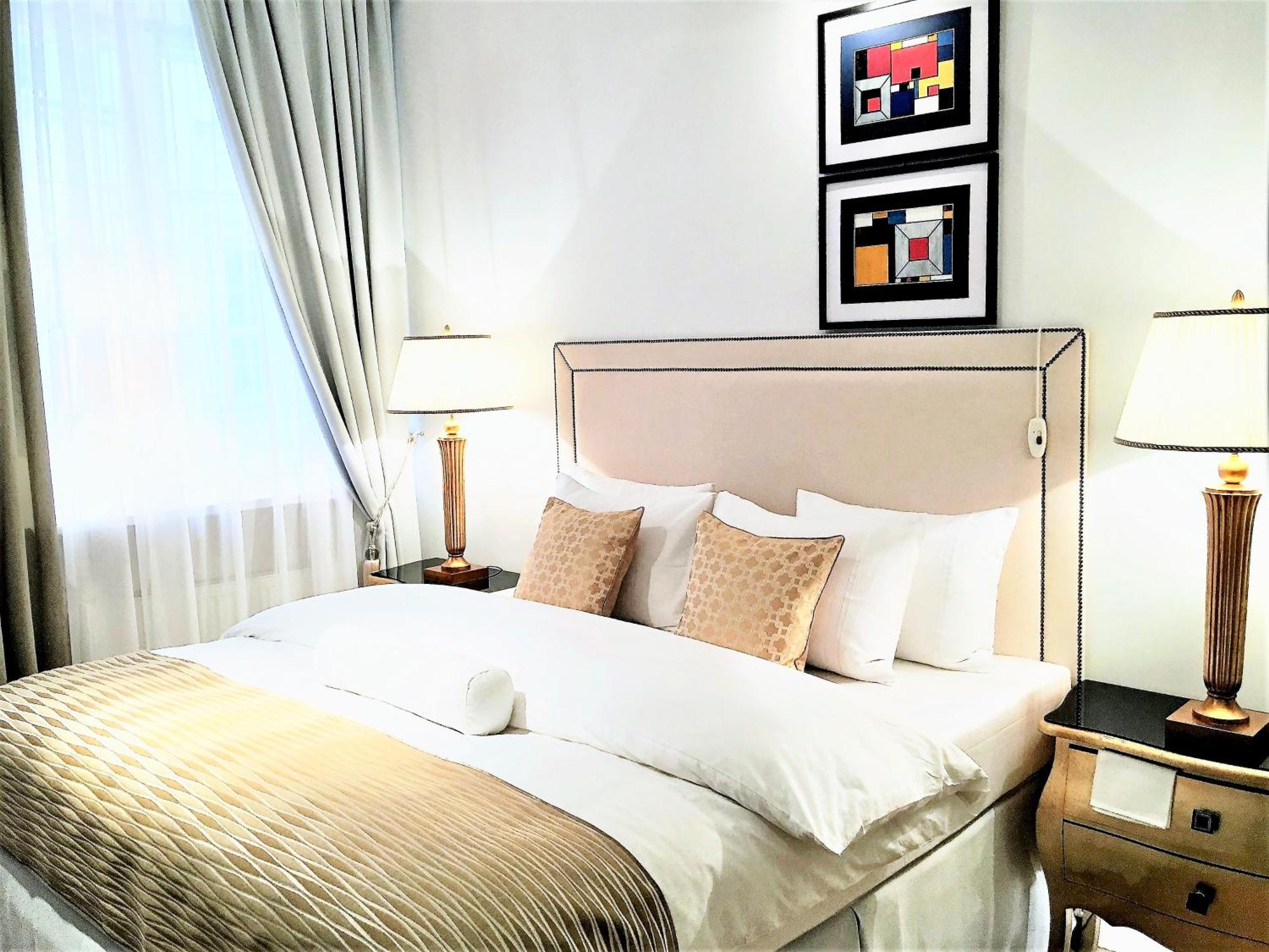 Mondrian Luxury Suites & Apartments Market Square IV 바르샤바 객실 사진