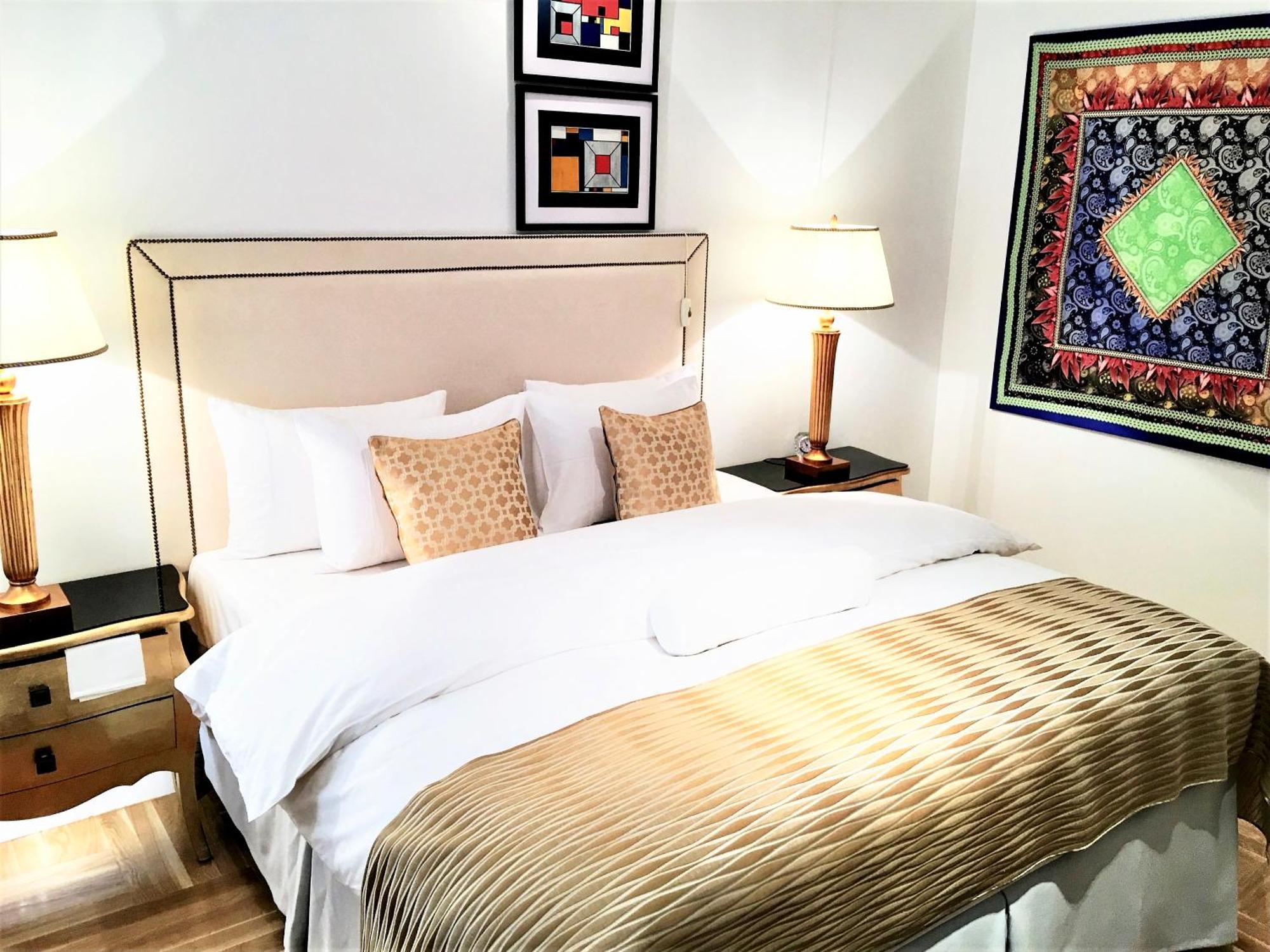 Mondrian Luxury Suites & Apartments Market Square IV 바르샤바 객실 사진